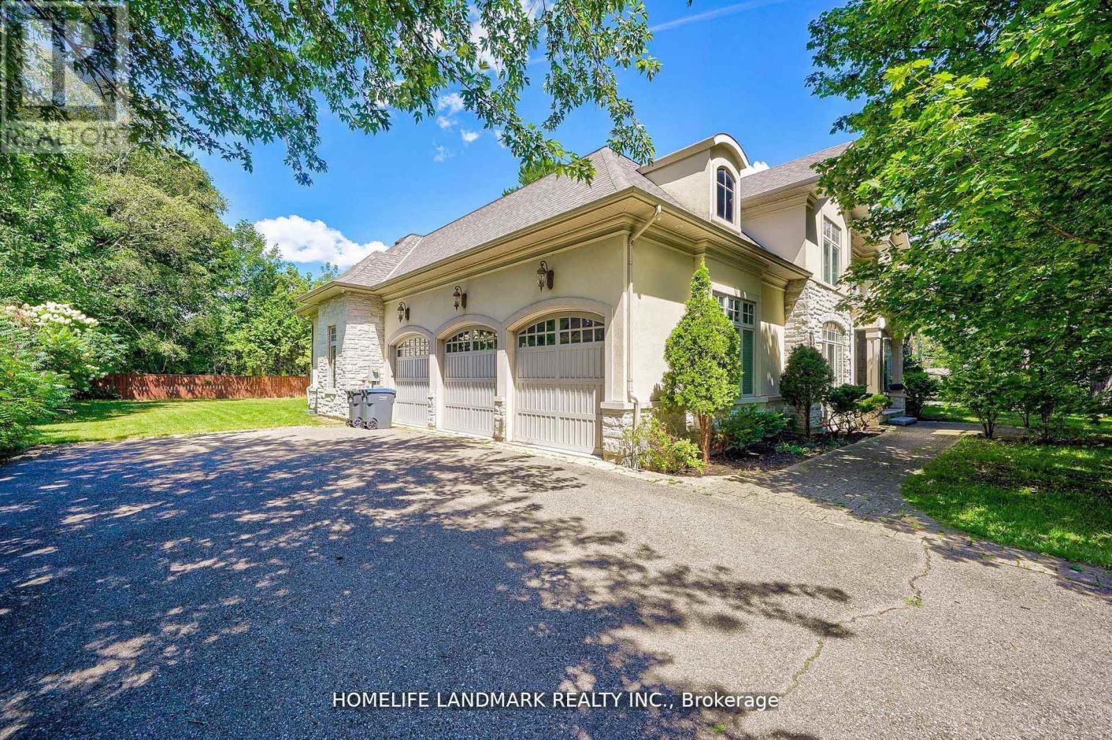 450 Meadow Wood Road, Mississauga, Ontario  L5J 2S3 - Photo 3 - W12303067