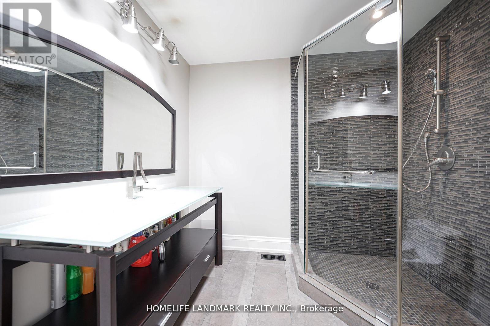 450 Meadow Wood Road, Mississauga, Ontario  L5J 2S3 - Photo 32 - W12303067