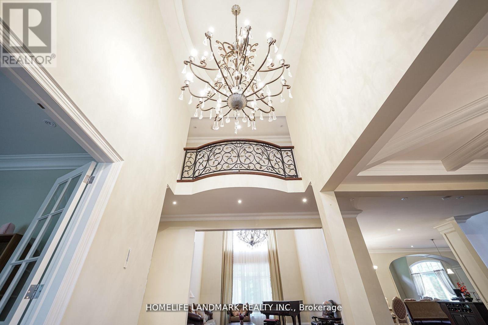 450 Meadow Wood Road, Mississauga, Ontario  L5J 2S3 - Photo 7 - W12303067