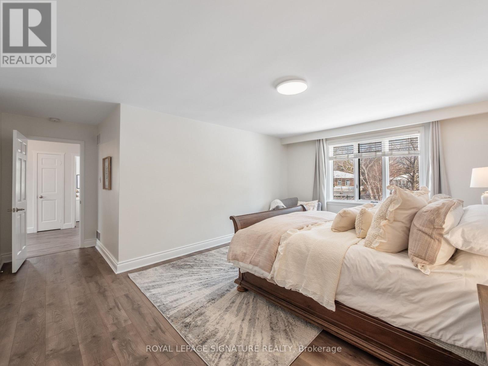 1376 Tecumseh Park Drive, Mississauga, Ontario  L5H 2W6 - Photo 30 - W12303144
