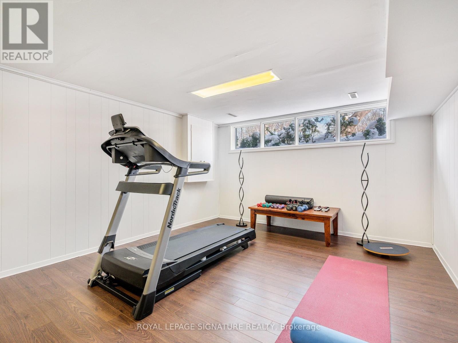 1376 Tecumseh Park Drive, Mississauga, Ontario  L5H 2W6 - Photo 40 - W12303144