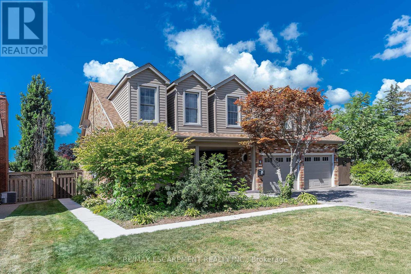 Property at 436 GOODRAM DRIVE image 2