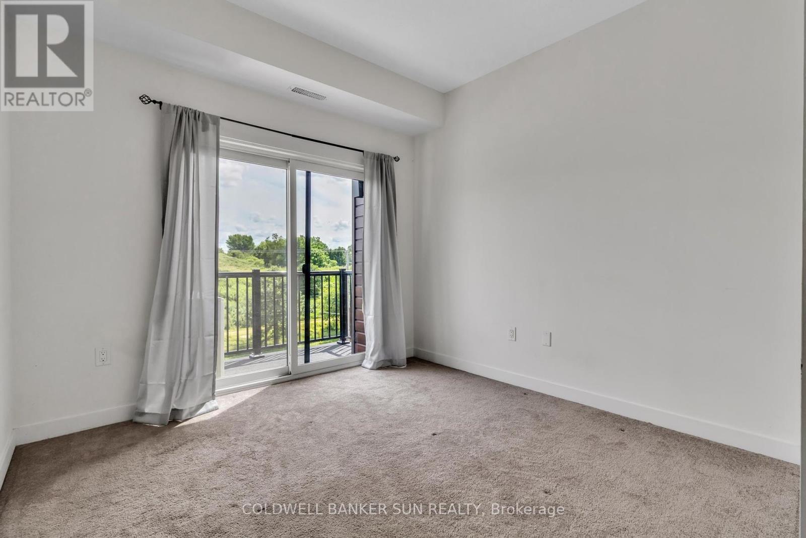E12 - 20 Palace Street, Kitchener, Ontario  N2E 3R9 - Photo 22 - X12303104
