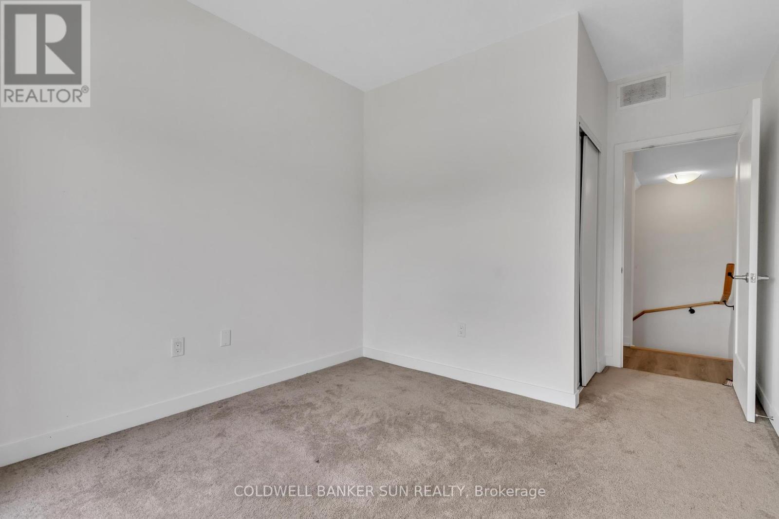 E12 - 20 Palace Street, Kitchener, Ontario  N2E 3R9 - Photo 24 - X12303104