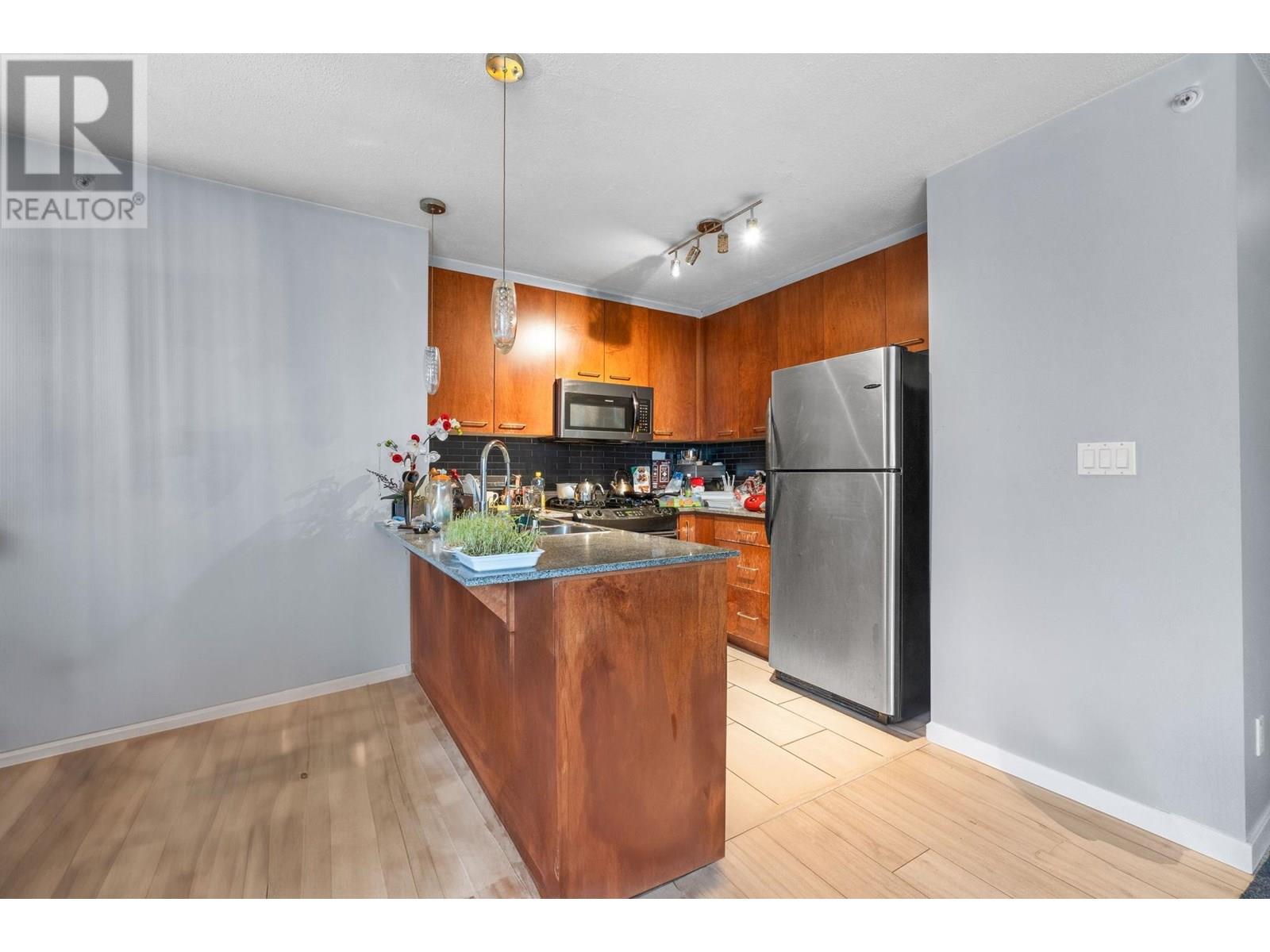 111 8480 Granville Avenue, Richmond, British Columbia  V6Y 4E8 - Photo 7 - R3024359