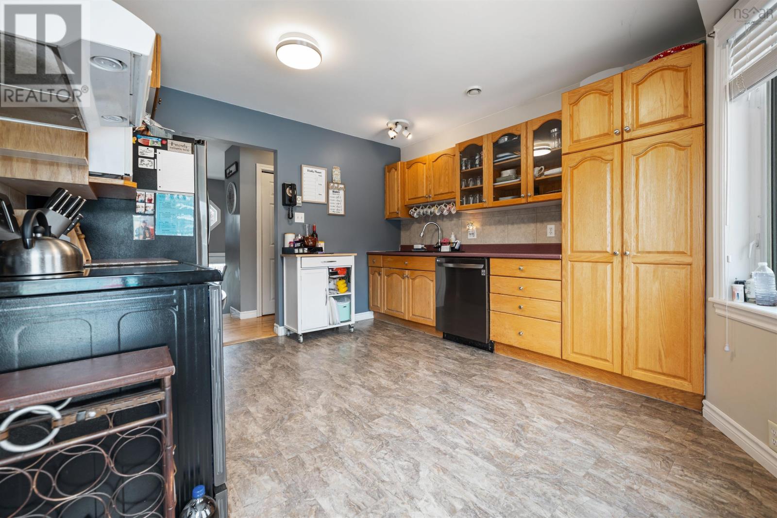 Property at 531 Little Harbour Road image 5