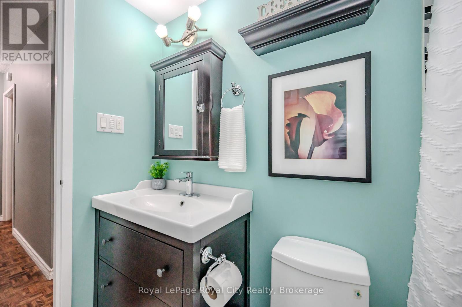 511 - 105 Conroy Crescent, Guelph, Ontario  N1G 2V5 - Photo 19 - X12303366