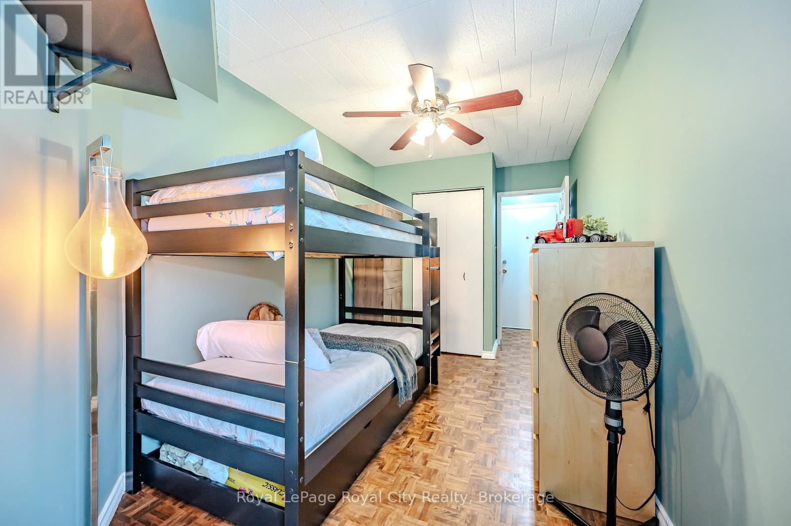 511 - 105 Conroy Crescent, Guelph, Ontario  N1G 2V5 - Photo 23 - X12303366