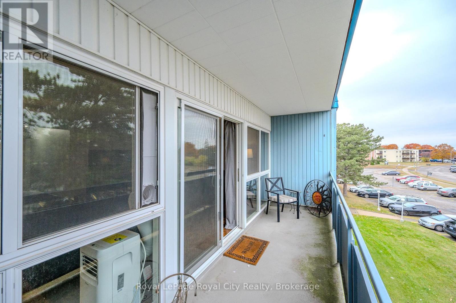 511 - 105 Conroy Crescent, Guelph, Ontario  N1G 2V5 - Photo 31 - X12303366