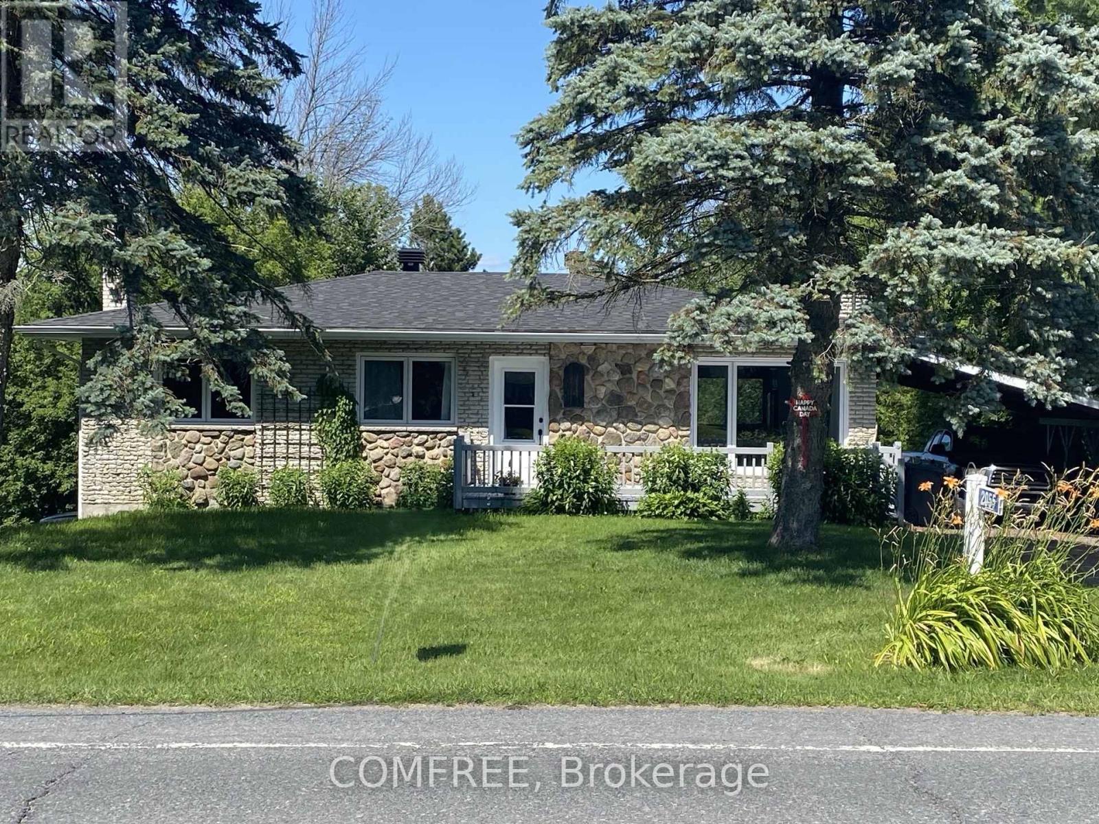 2055 PRINCIPALE STREET, East Hawkesbury, Ontario