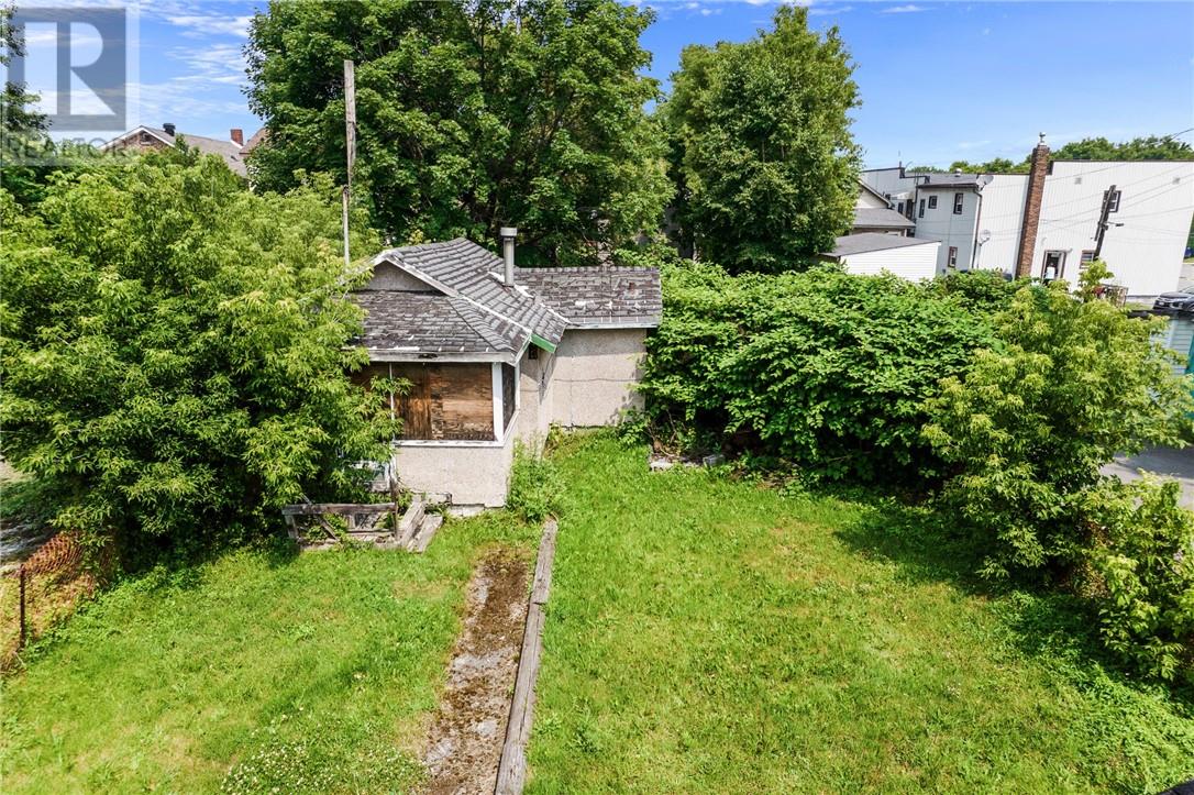 Property at 414 King Street image 5