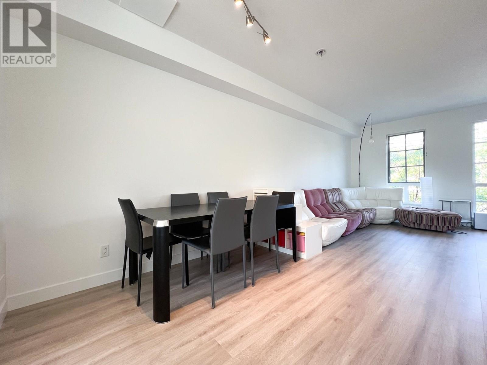 105 548 Foster Avenue, Coquitlam, British Columbia  V3J 0E2 - Photo 19 - R3027638