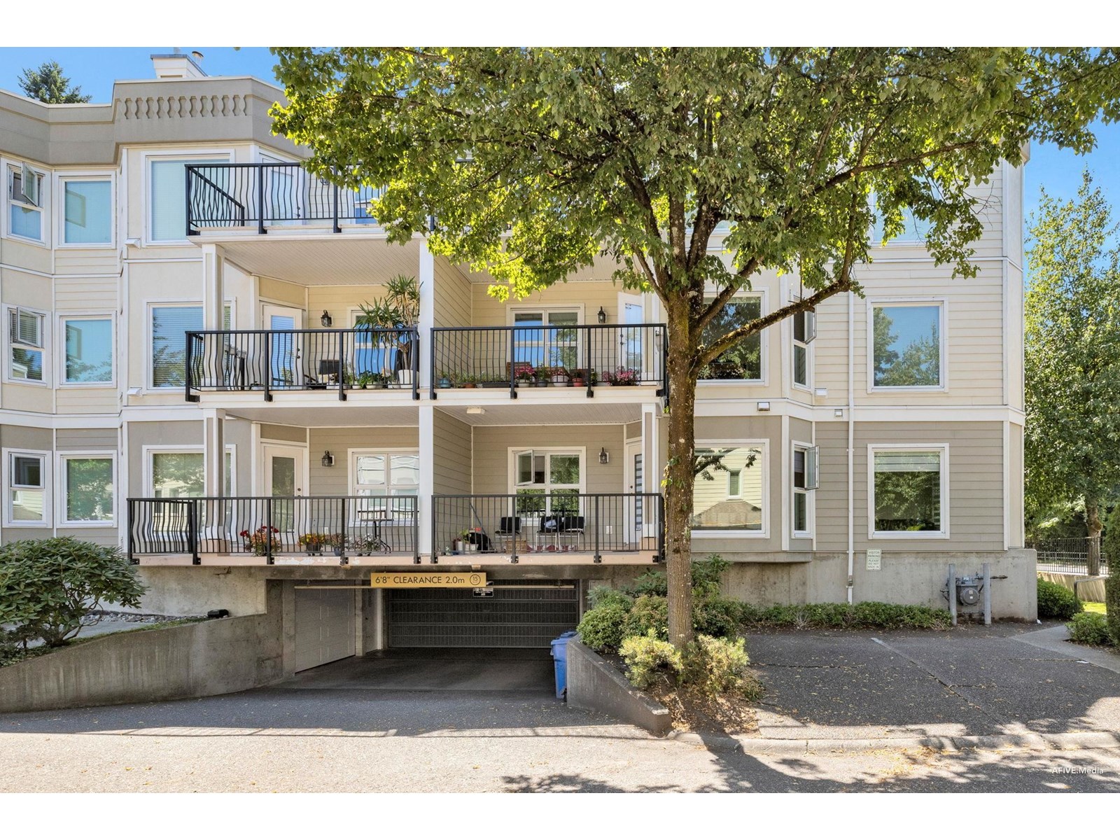 Property at 112 10320 156 STREET image 3