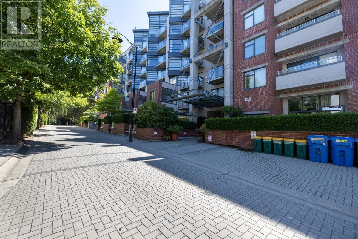 209 2228 Marstrand Avenue, Vancouver, British Columbia  V6K 4T1 - Photo 29 - R3028084