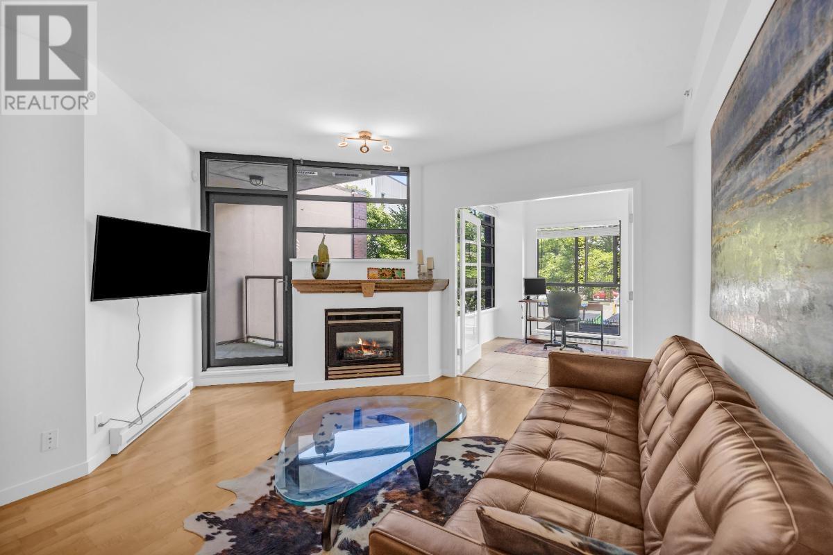 209 2228 Marstrand Avenue, Vancouver, British Columbia  V6K 4T1 - Photo 5 - R3028084