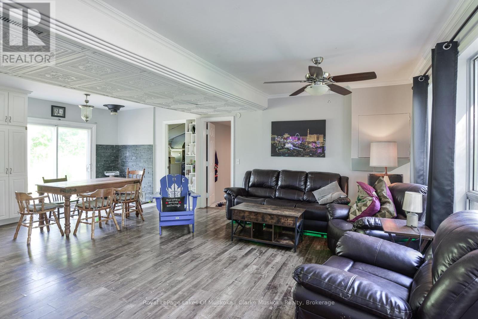 1628 Trader Cowan Road, Severn, Ontario  L0K 1E0 - Photo 4 - S12303431