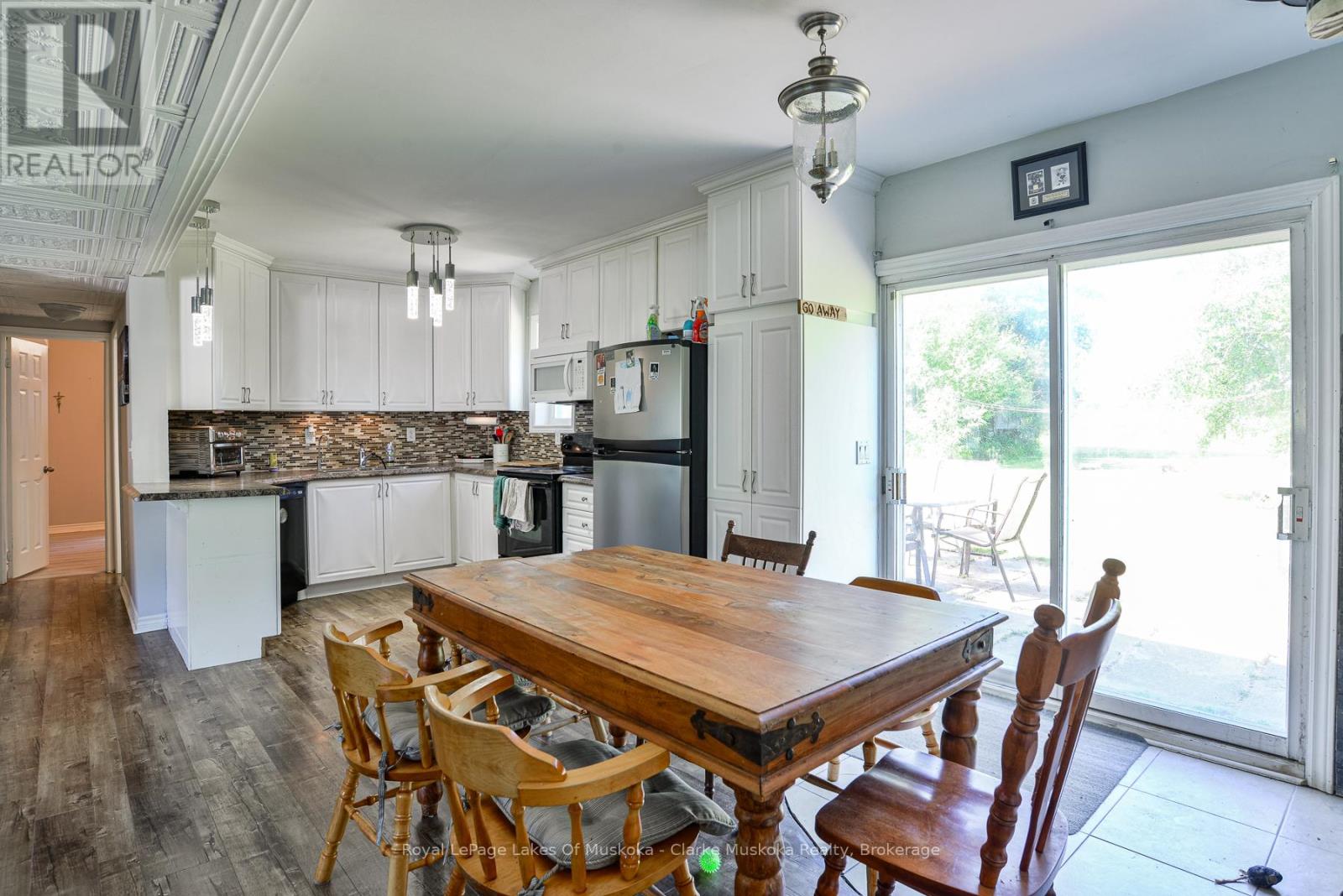 1628 Trader Cowan Road, Severn, Ontario  L0K 1E0 - Photo 5 - S12303431