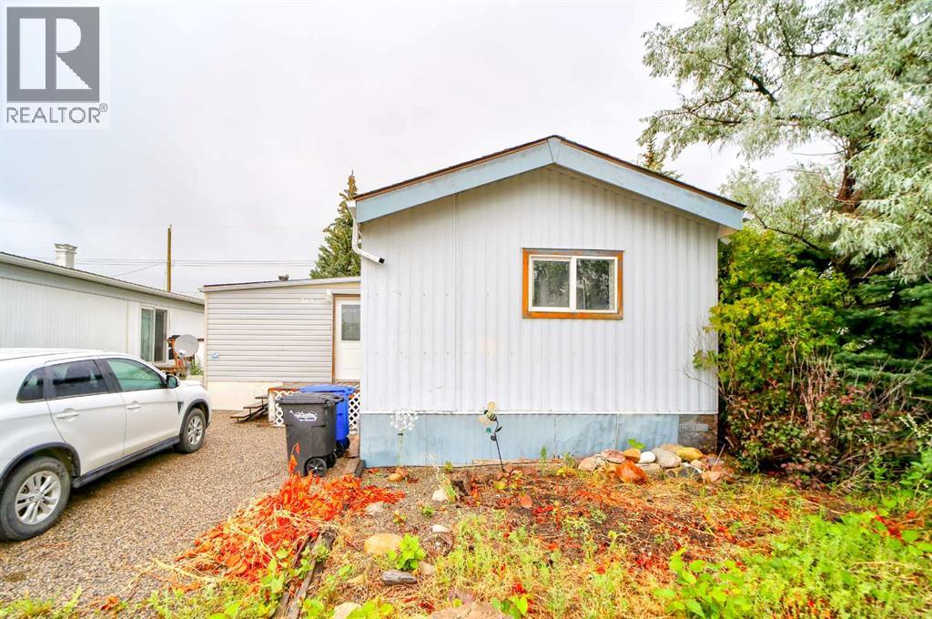 369 11 Street, Fort Macleod, Alberta  T0L 0Z0 - Photo 1 - A2240950