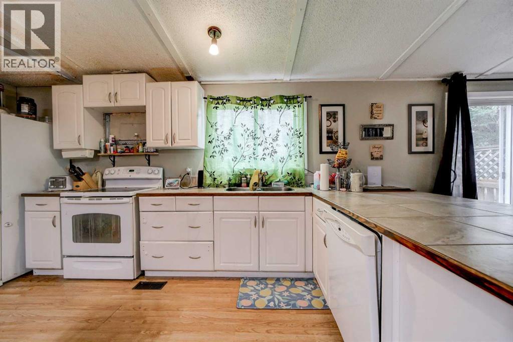 369 11 Street, Fort Macleod, Alberta  T0L 0Z0 - Photo 17 - A2240950