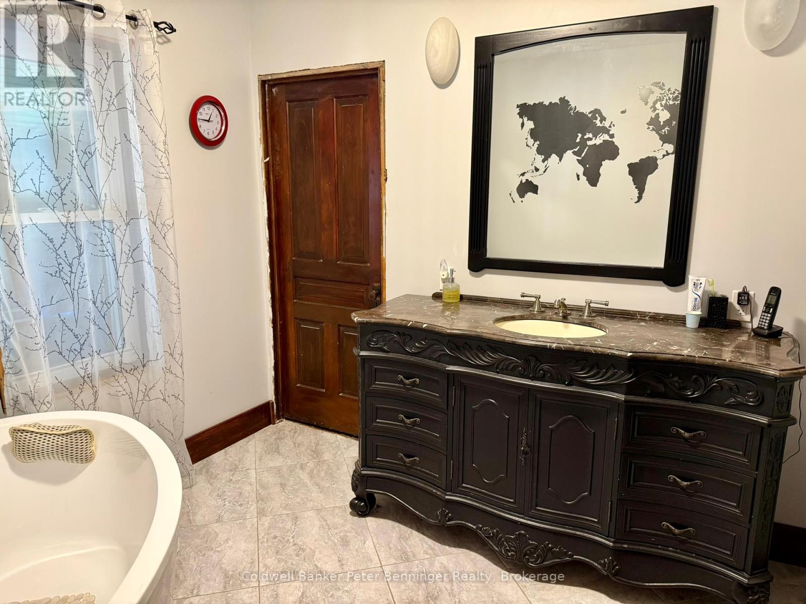 9 Wragge Street E, South Bruce, Ontario  N0G 2S0 - Photo 28 - X12303409