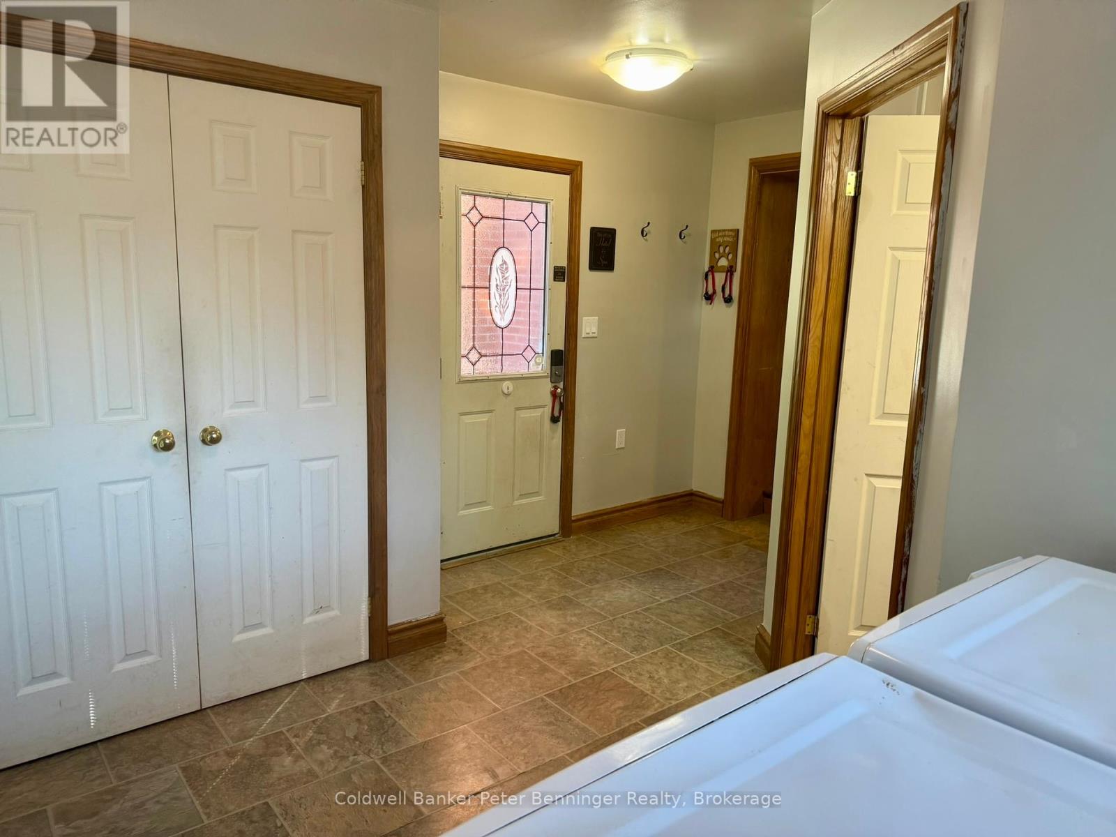 9 Wragge Street E, South Bruce, Ontario  N0G 2S0 - Photo 7 - X12303409