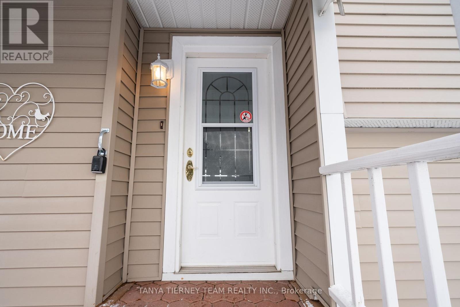 Property at 6 THE COVE ROAD image 4