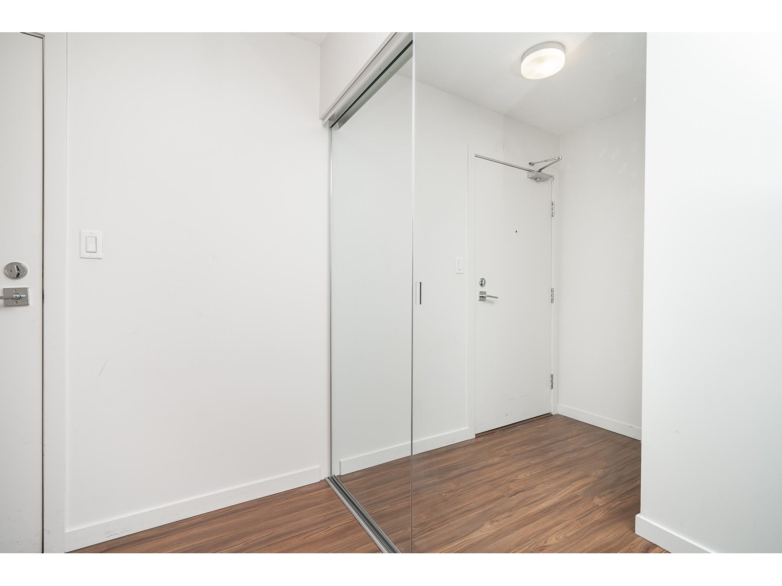 2709 13325 102a Avenue, Surrey, British Columbia  V3T 0J5 - Photo 12 - R3028390