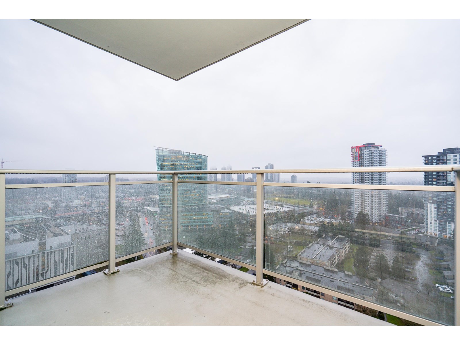 2709 13325 102a Avenue, Surrey, British Columbia  V3T 0J5 - Photo 17 - R3028390