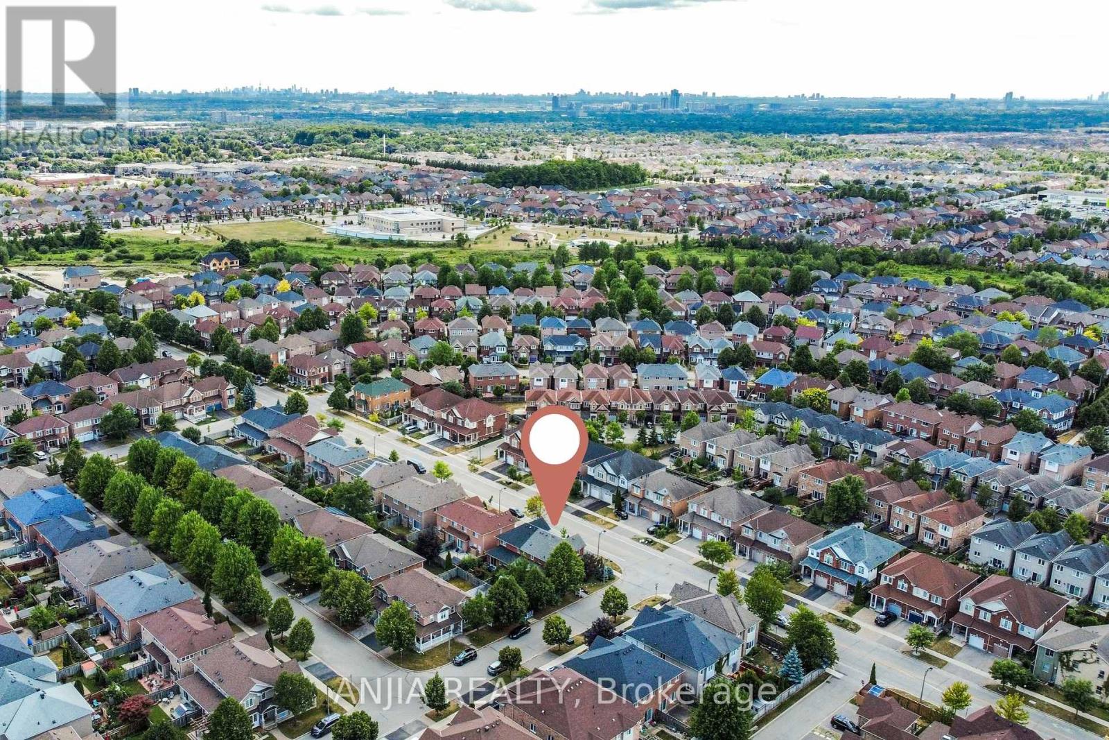 Property at 187 ROY RAINEY AVENUE image 5