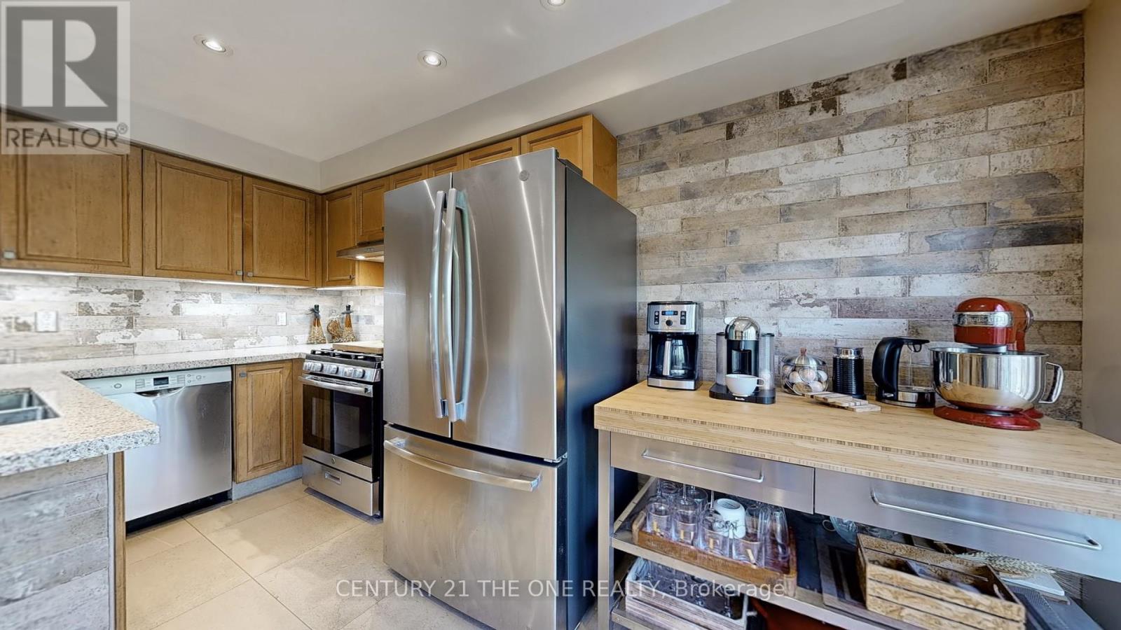 34 Long Point Drive, Richmond Hill, Ontario  L4E 3W8 - Photo 17 - N12303397