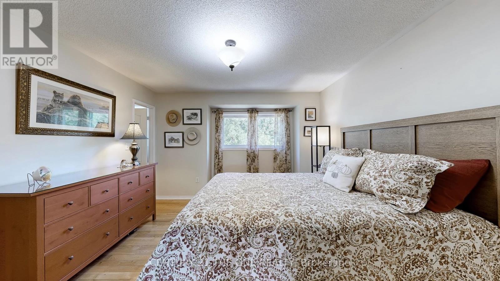34 Long Point Drive, Richmond Hill, Ontario  L4E 3W8 - Photo 23 - N12303397