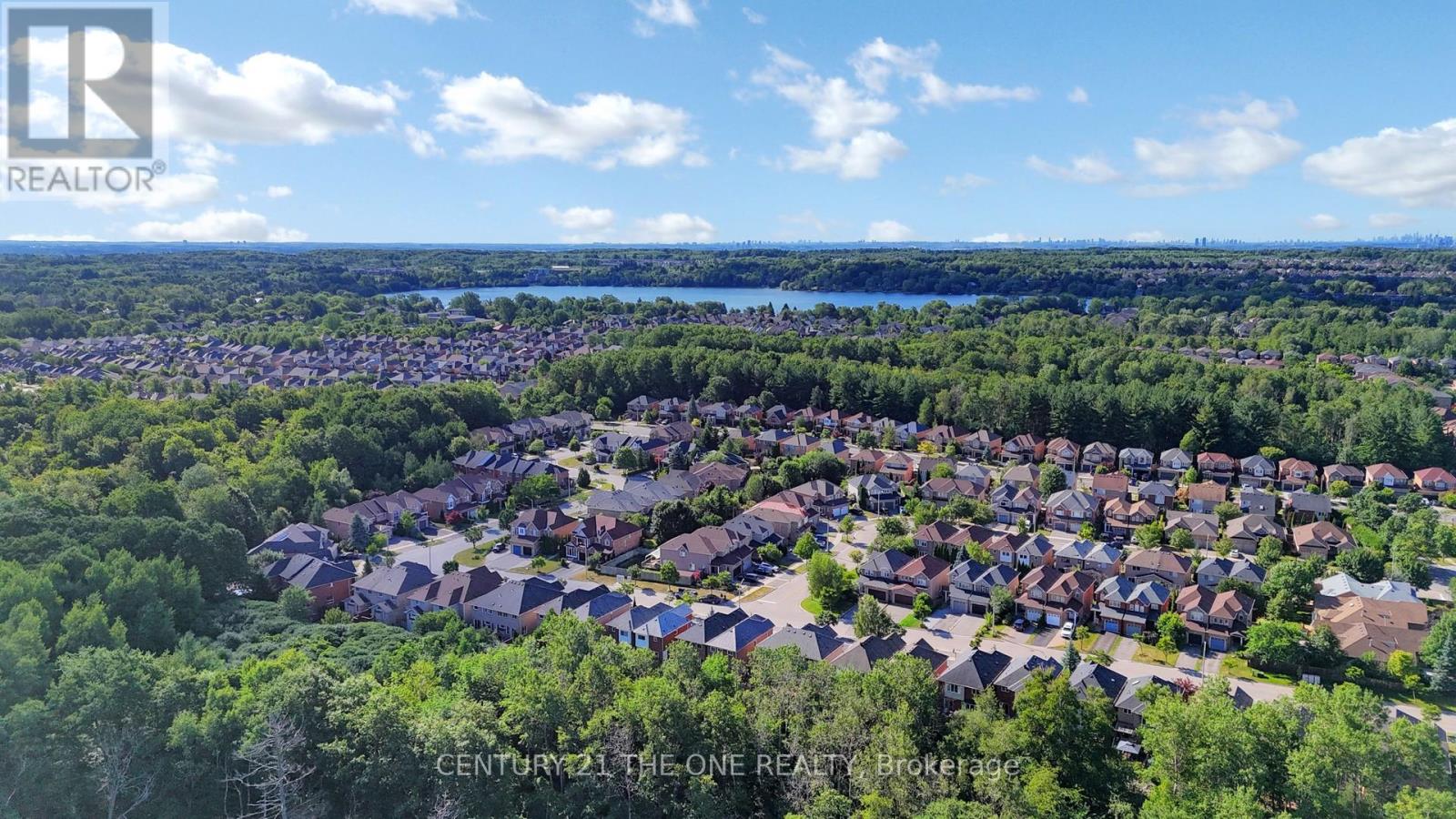 34 Long Point Drive, Richmond Hill, Ontario  L4E 3W8 - Photo 43 - N12303397