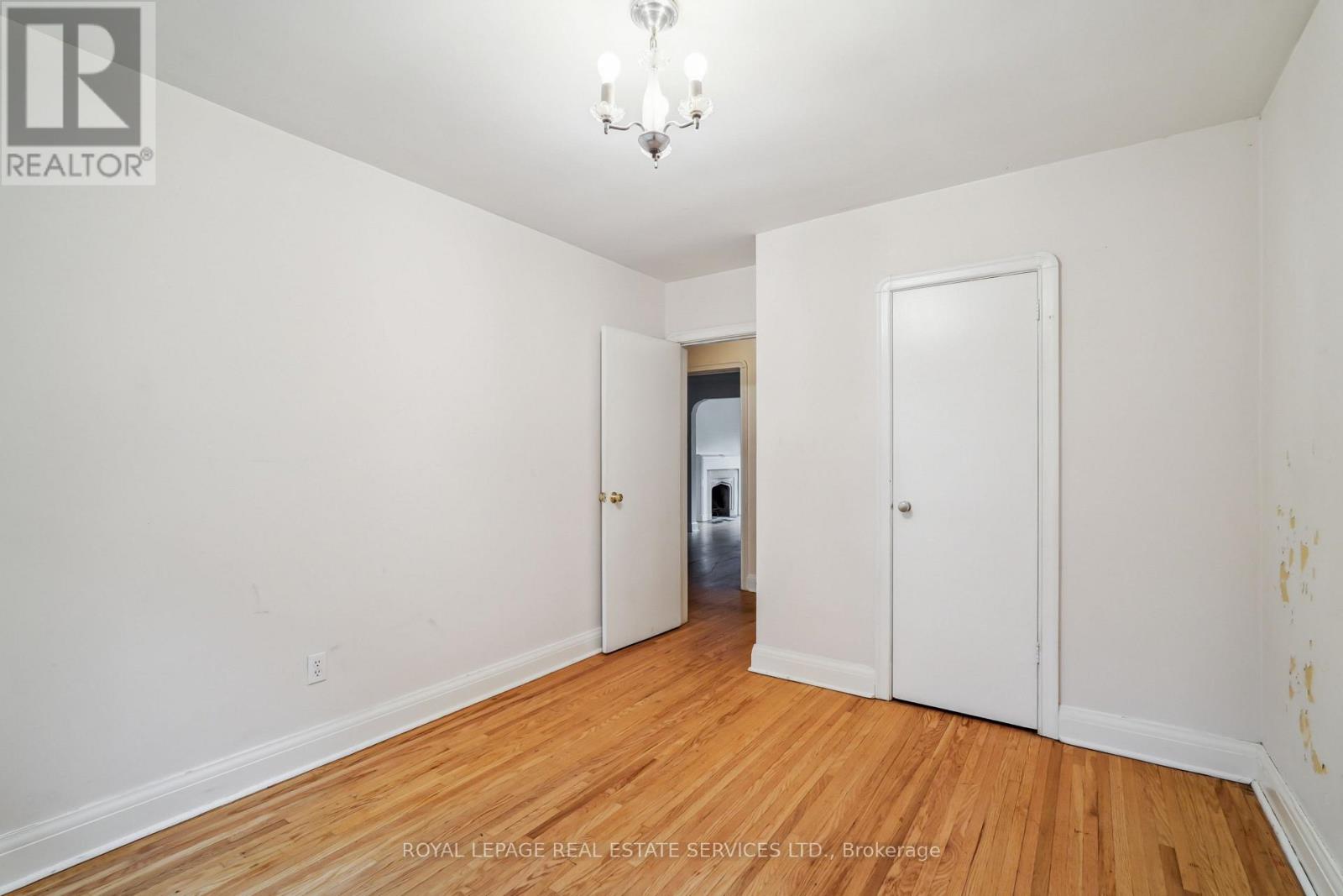 326 Lawrence Avenue W, Toronto, Ontario  M5M 1B4 - Photo 12 - C12303438