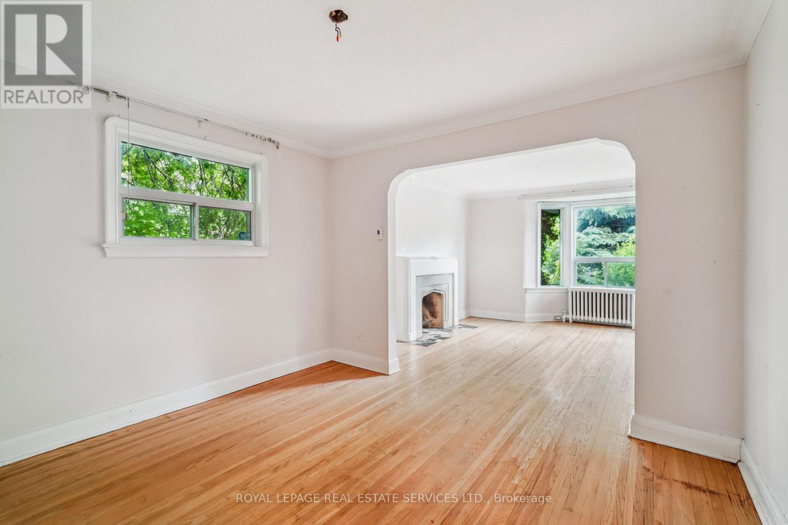 326 Lawrence Avenue W, Toronto, Ontario  M5M 1B4 - Photo 6 - C12303438