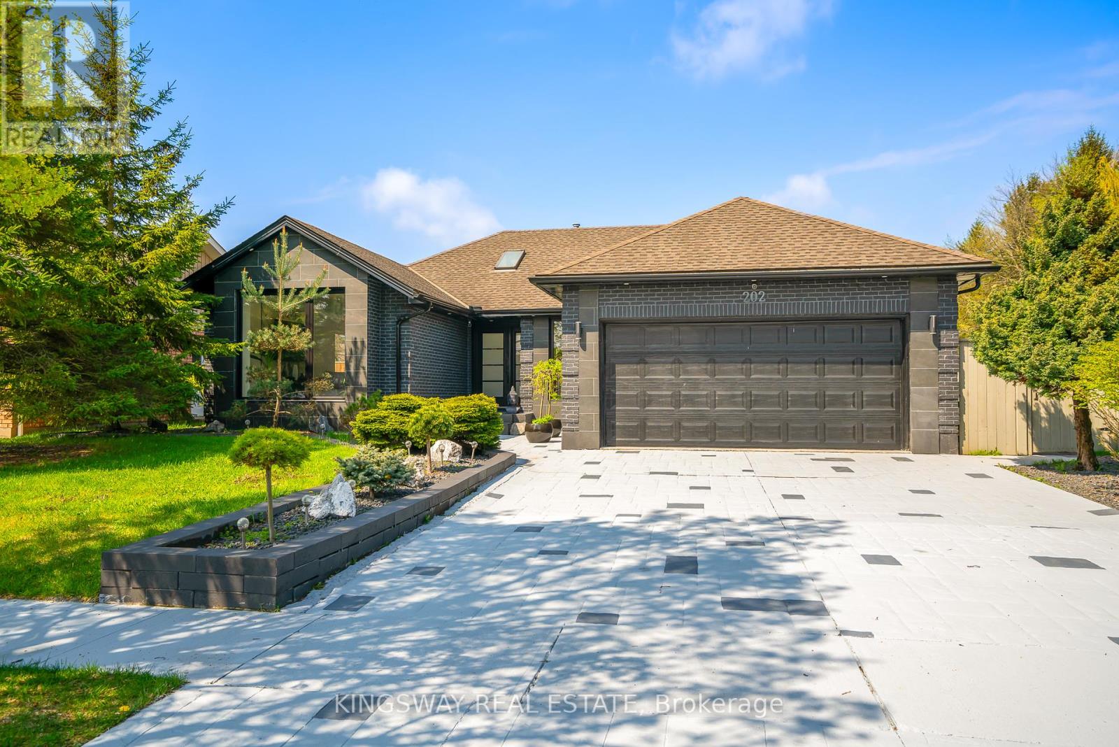 Property at 202 MICHAEL DRIVE image 3