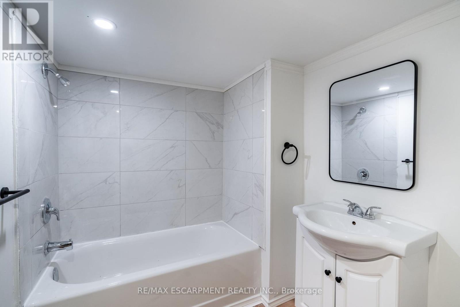 53 Murray Street E, Hamilton, Ontario  L8L 3E0 - Photo 39 - X12303324