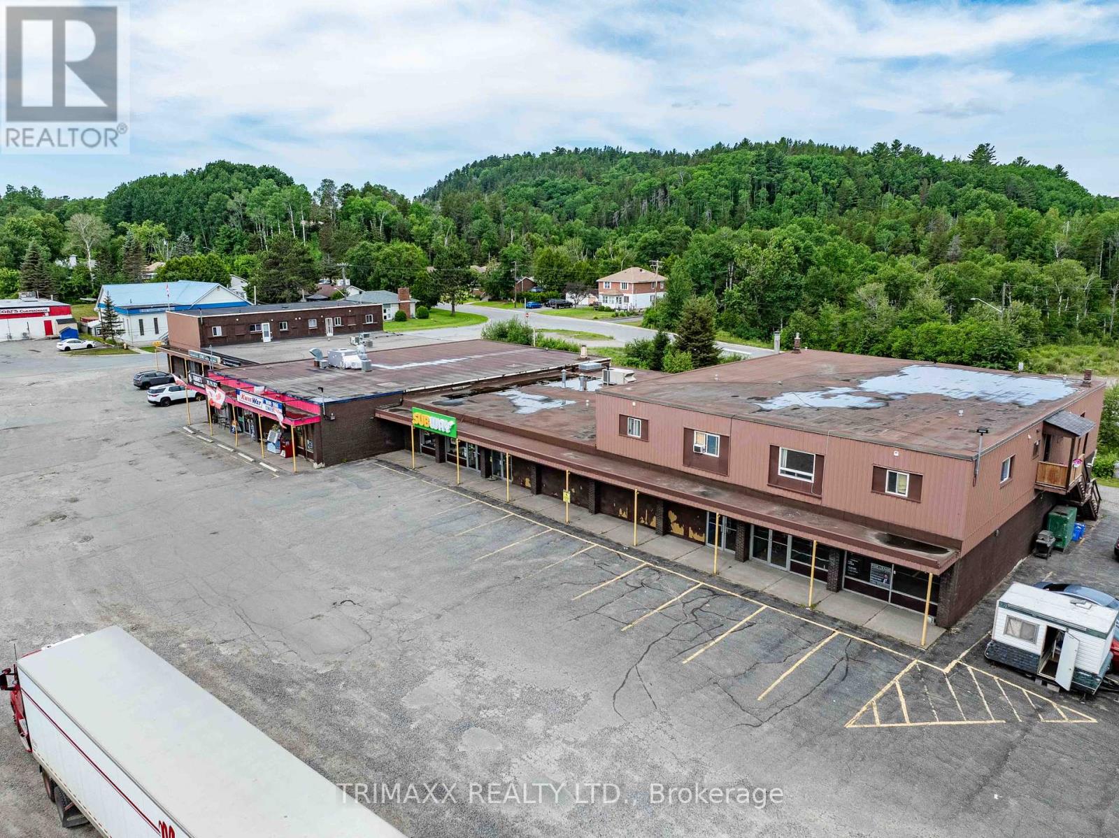 8# 9 - 6 Regional Road, Greater Sudbury, Ontario  P0M 2R0 - Photo 29 - X12303361