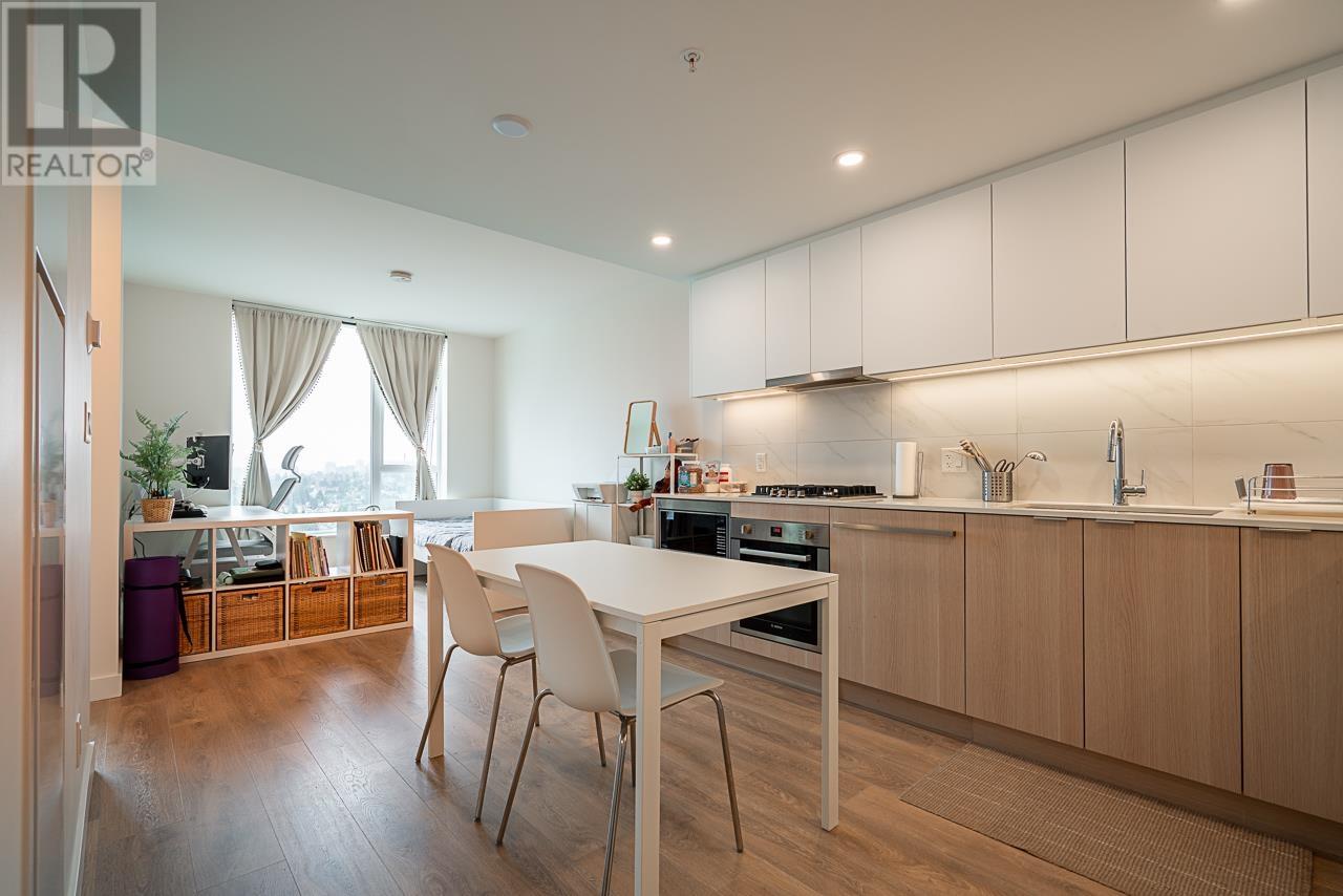 2010 308 Alderson Avenue, Coquitlam, British Columbia  V3K 0J2 - Photo 5 - R3028998