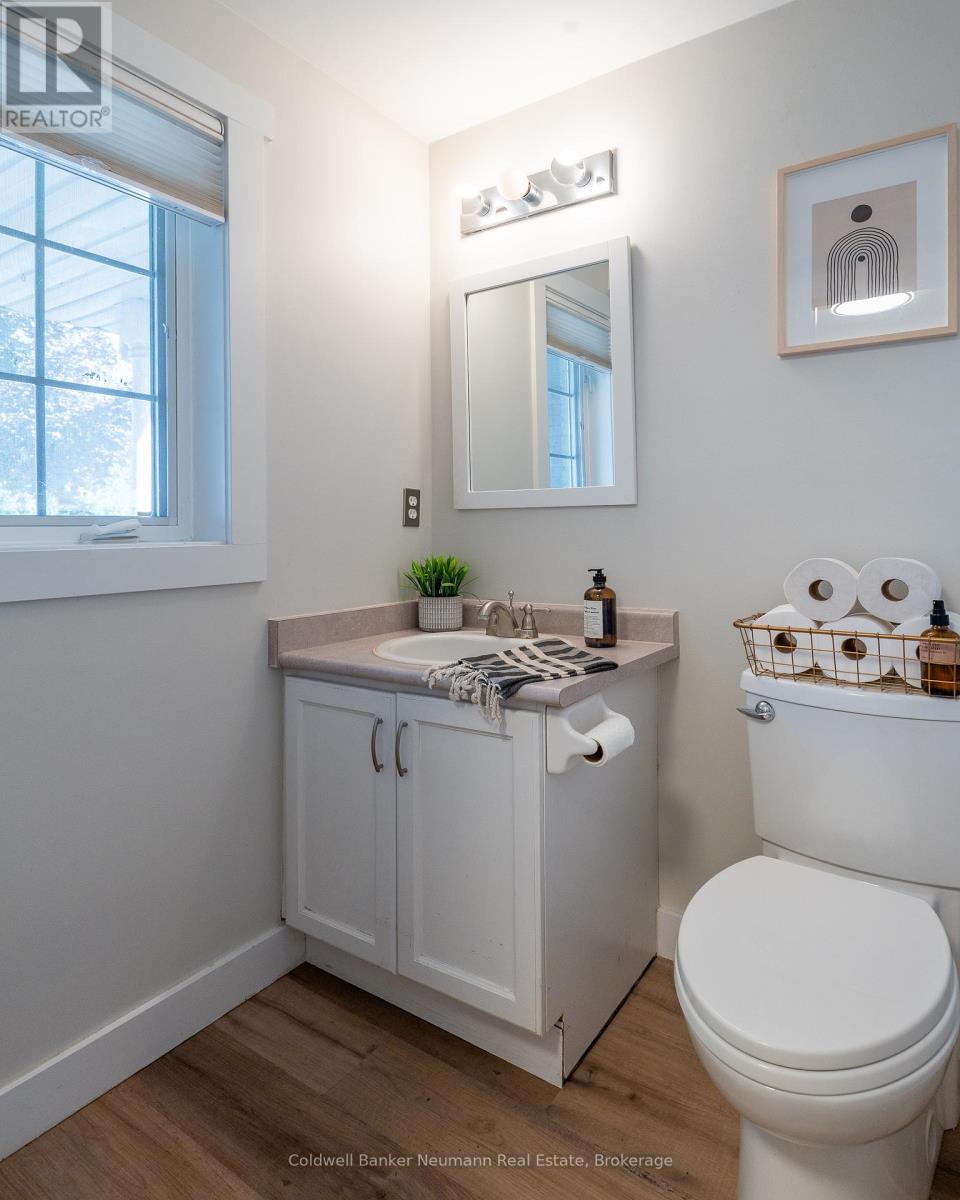 87 Boulder Crescent, Guelph, Ontario  N1G 5A1 - Photo 13 - X12303056