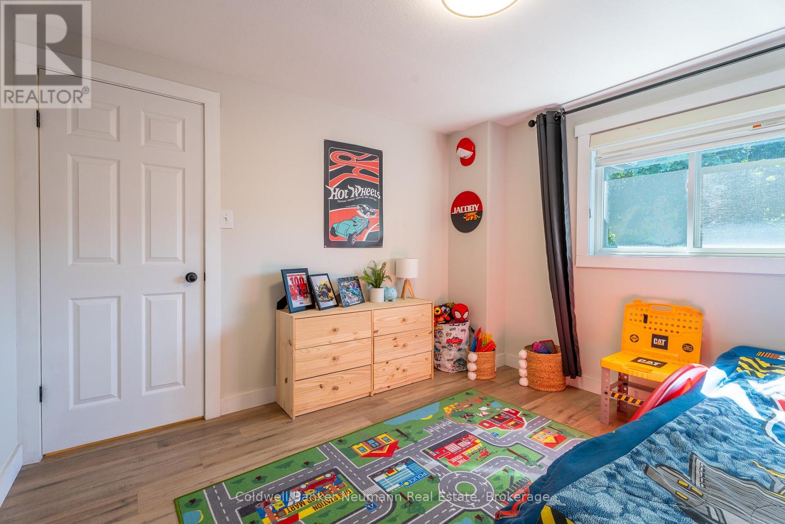 87 Boulder Crescent, Guelph, Ontario  N1G 5A1 - Photo 21 - X12303056