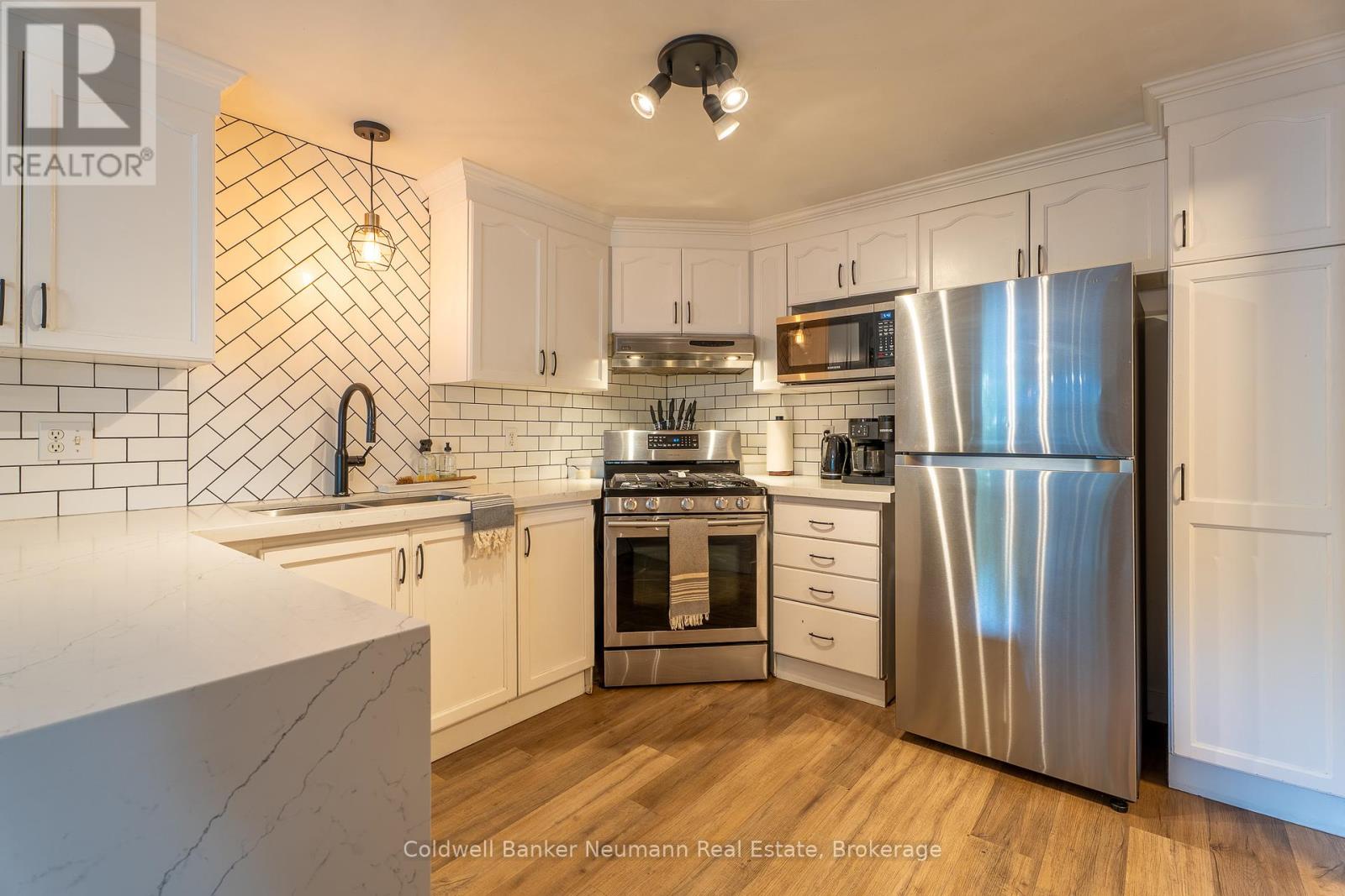 87 Boulder Crescent, Guelph, Ontario  N1G 5A1 - Photo 6 - X12303056