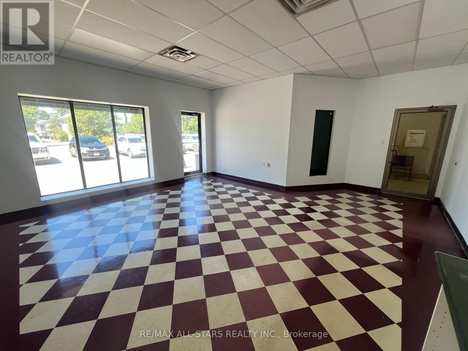 B,c - 73 Bolton Street, Kawartha Lakes, Ontario  K0M 1A0 - Photo 12 - X12302685