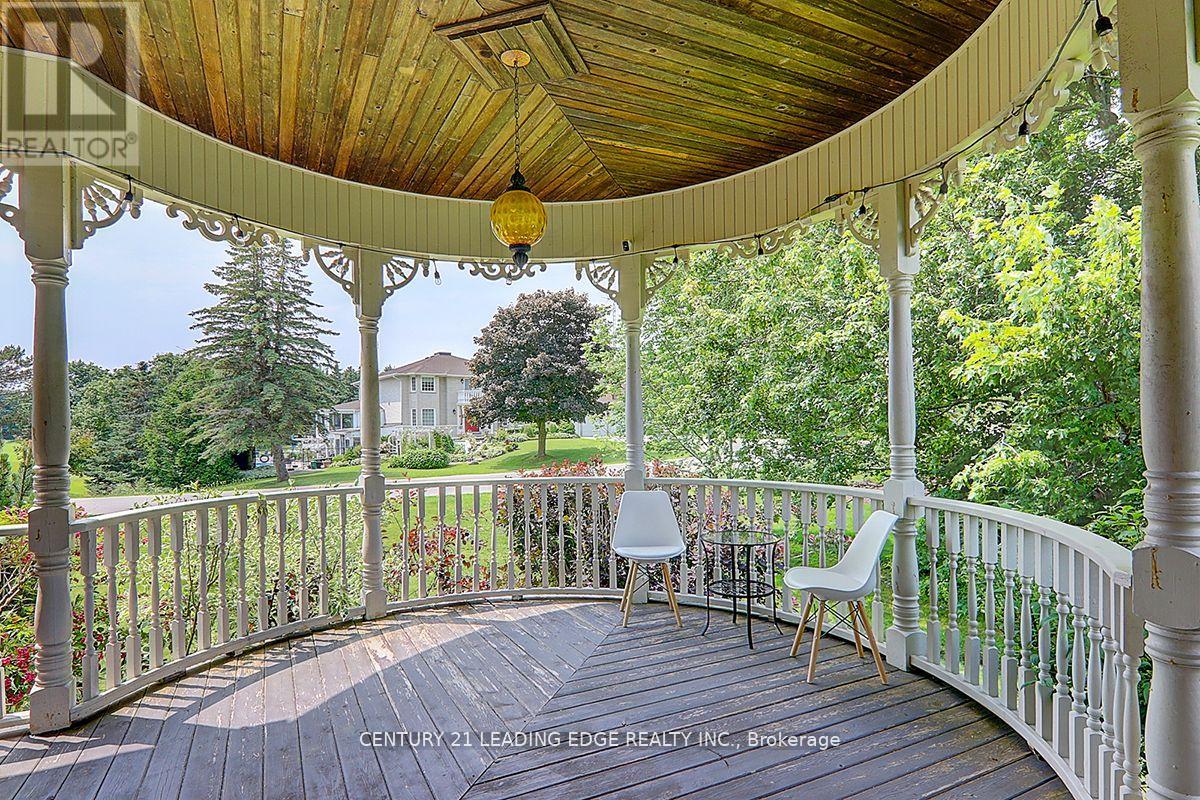 Property at 7 MAPLE VIEW LANE image 3