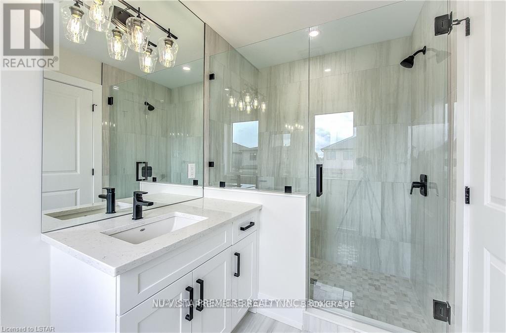 6497 Heathwoods Avenue, London South, Ontario  N6P 0J7 - Photo 13 - X12303540