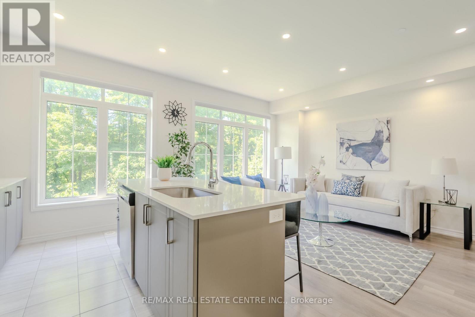 Property at 42 - 181 PARKTREE DRIVE image 3