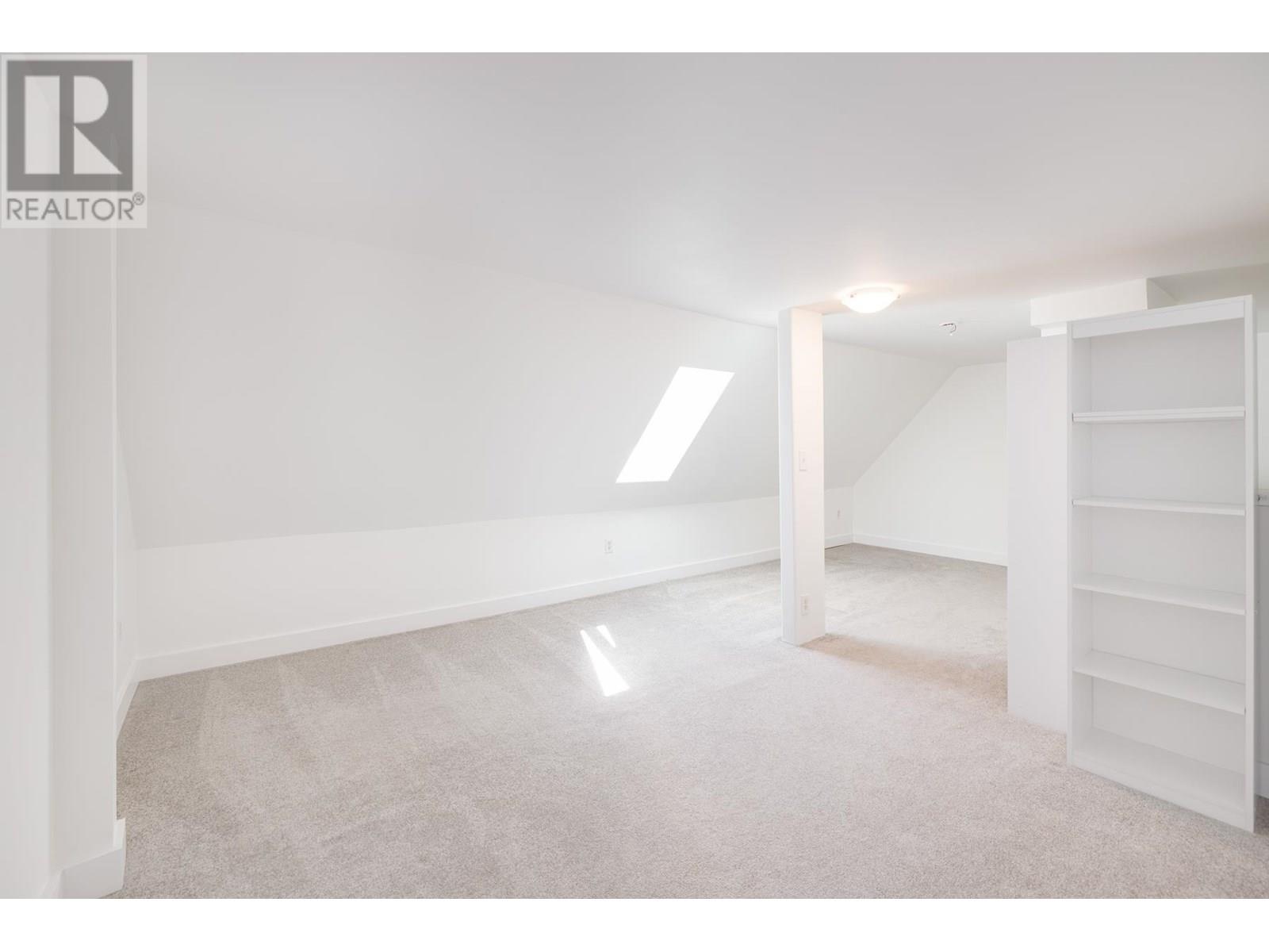 3182 Mountain Highway, North Vancouver, British Columbia  V7K 2H5 - Photo 14 - R3029388