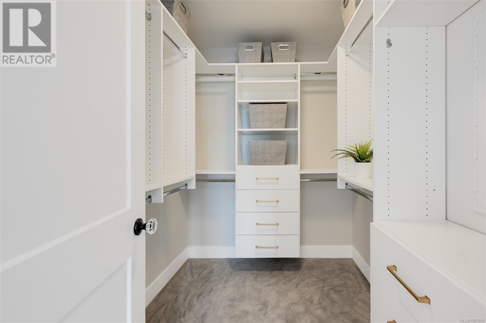 720 Alston St, Victoria, British Columbia  V9A 3K5 - Photo 20 - 1007858