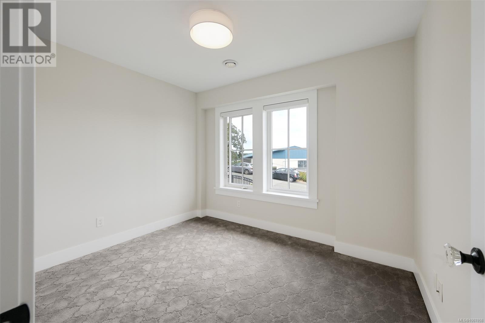 720 Alston St, Victoria, British Columbia  V9A 3K5 - Photo 24 - 1007858