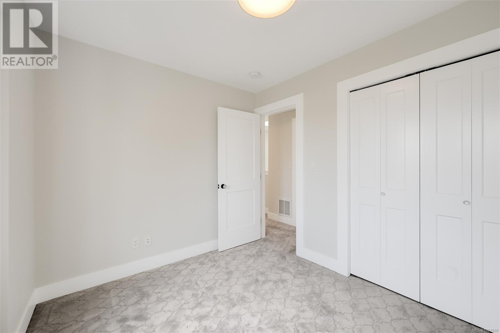 720 Alston St, Victoria, British Columbia  V9A 3K5 - Photo 25 - 1007858