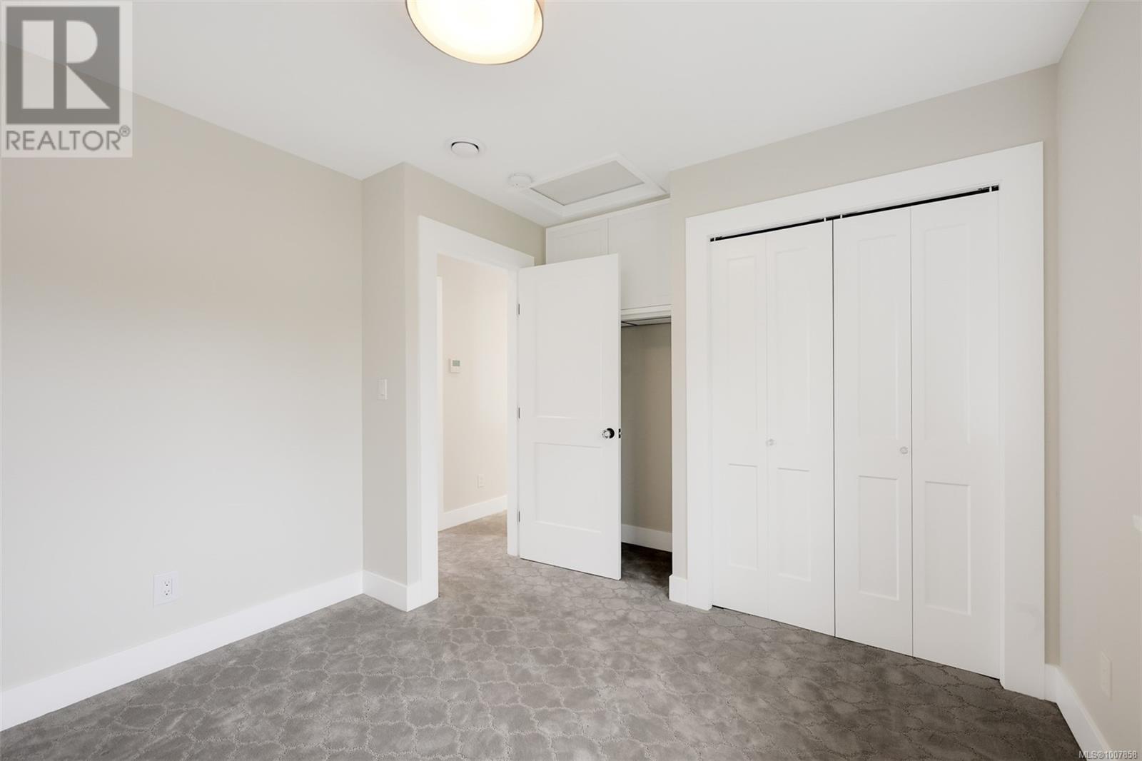 720 Alston St, Victoria, British Columbia  V9A 3K5 - Photo 27 - 1007858